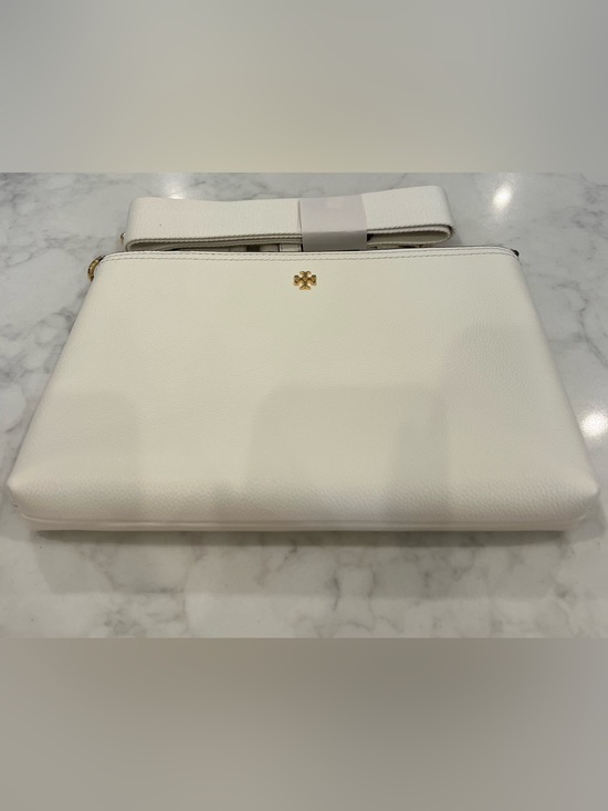 Tory Burch Handbags - Tory Burch New Ivory Crossbody Bag